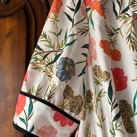 KATE SPADE "Blossom Fluid" Shirtdress - NWT!! - Picture 3 of 10